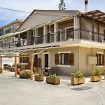 Polymnia Lassi * Lassi (Kefalonia)