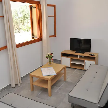 Polymnia Lassi Apartament *