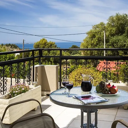 Polymnia Lassi Apartment *