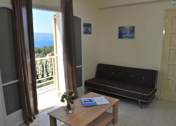 Polymnia Lassi Apartament *