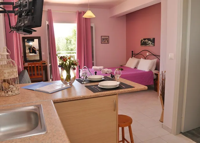 Polymnia Lassi Apartament *