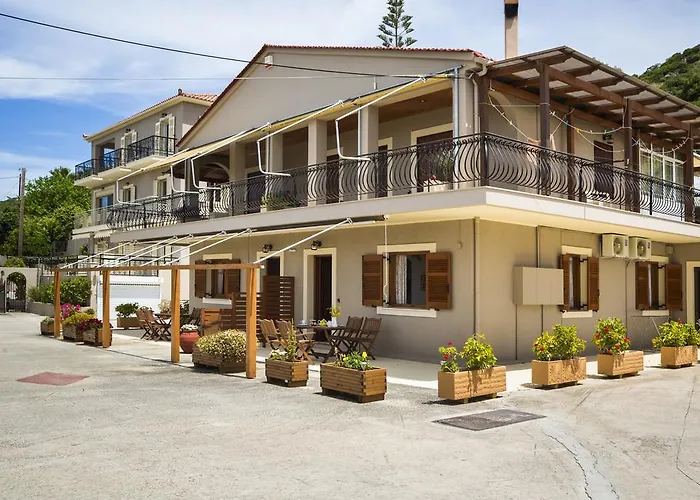 Polymnia Lassi * Lassi (Kefalonia)