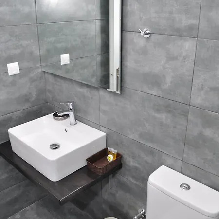 Polymnia Lassi 라시